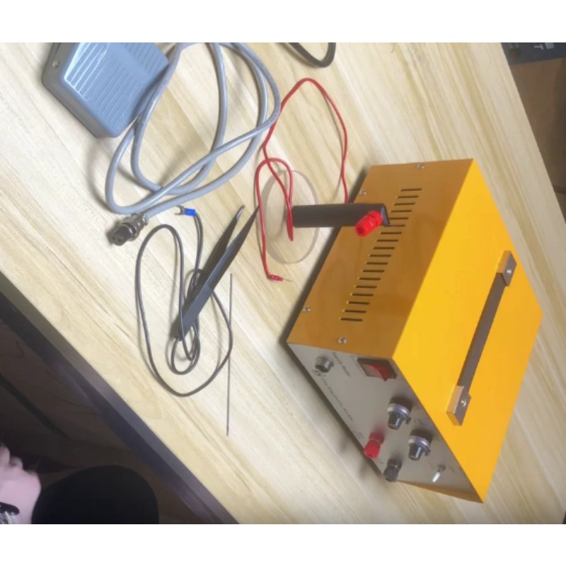 Laser Soldering Machine Handheld - 100A 스폿 용접기, 휴대용 소형 레이저